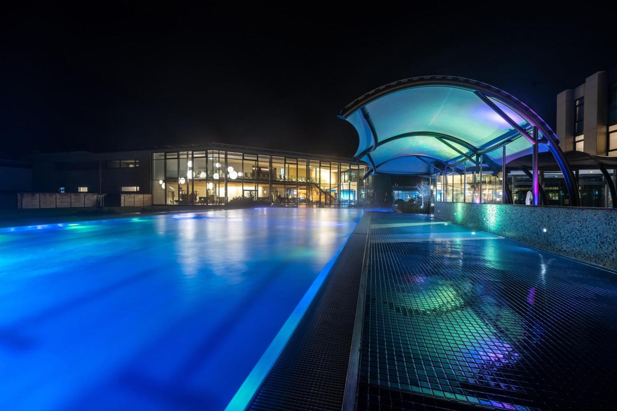 Thermenhotel Gesundheits-บาดบูเคา ภายนอก รูปภาพ
