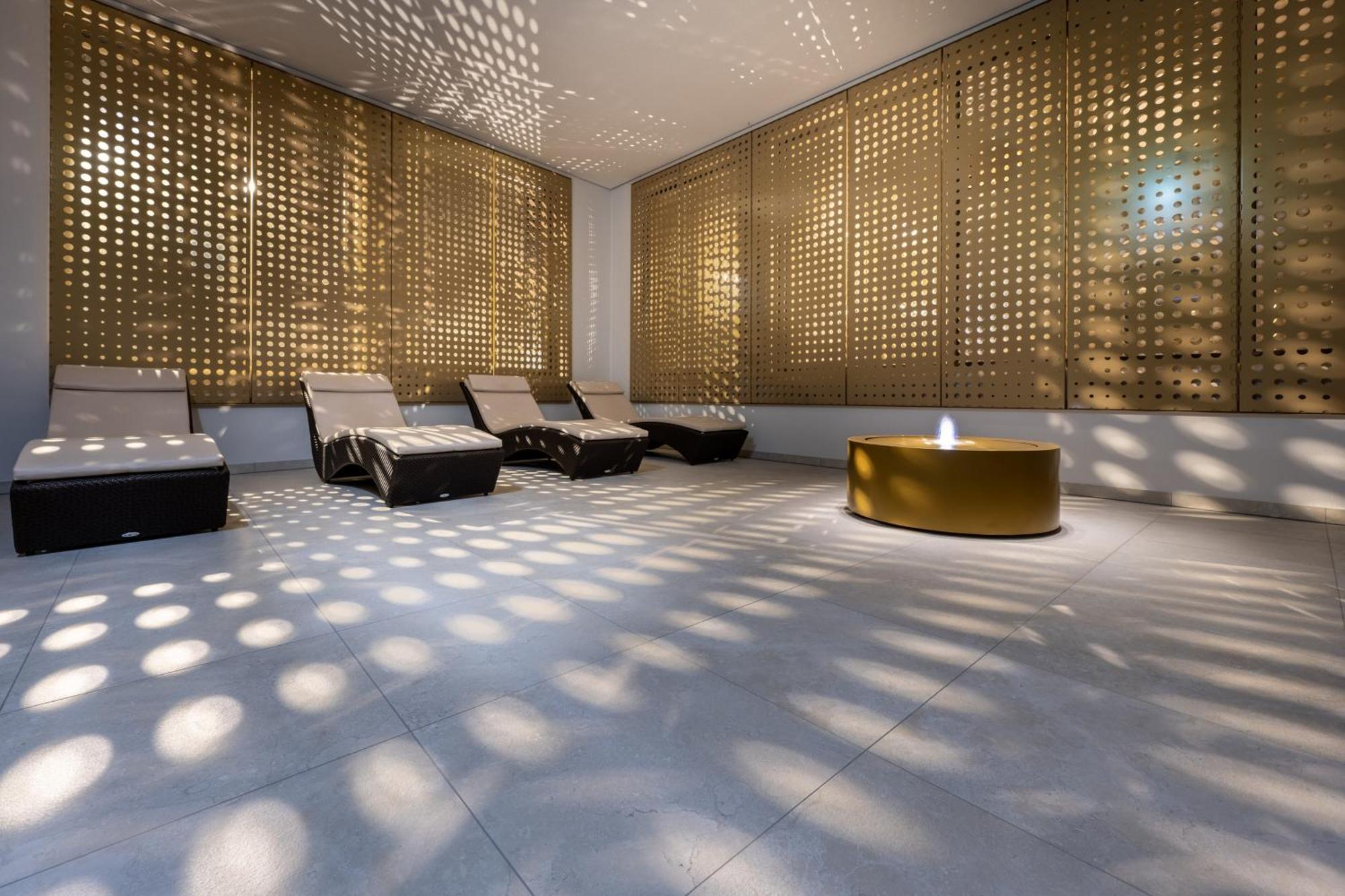 Thermenhotel Gesundheits-บาดบูเคา ภายนอก รูปภาพ