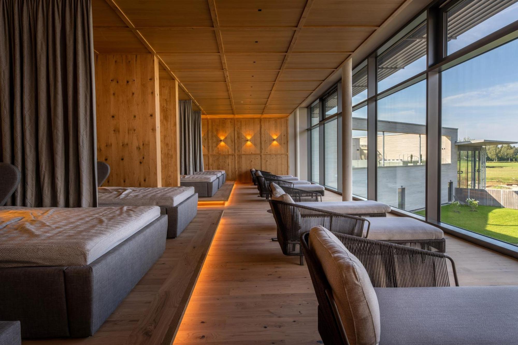 Thermenhotel Gesundheits-บาดบูเคา ภายนอก รูปภาพ